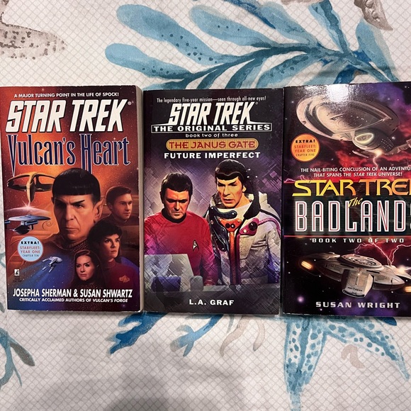 Star Trek: Books Lot Of 3 - Picture 2 of 9